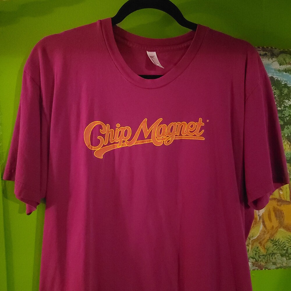 American Apparel XL Magenta Chip Magnet T-Shirt vintage y2k poker gambling funny